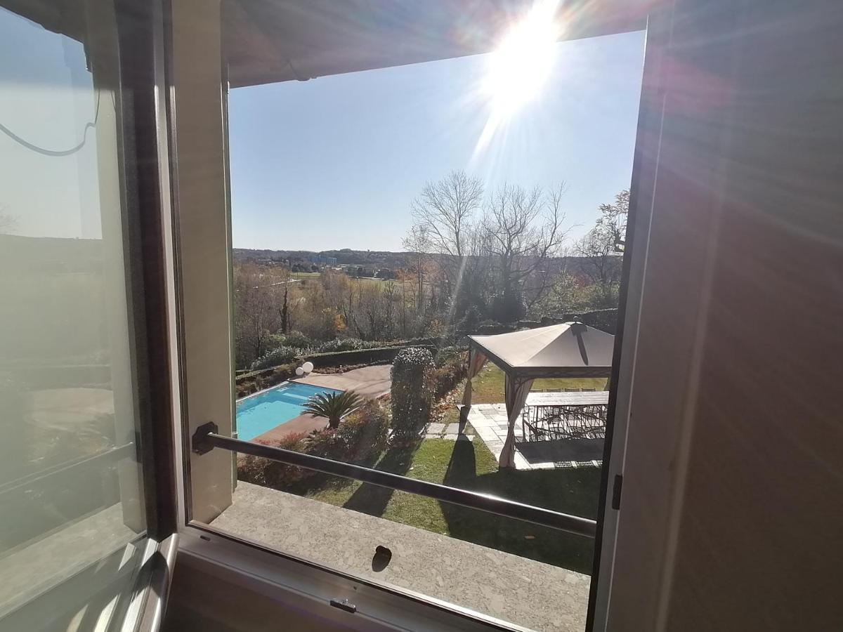Casale Raffaello B&B Como Albese Con Cassano Extérieur photo